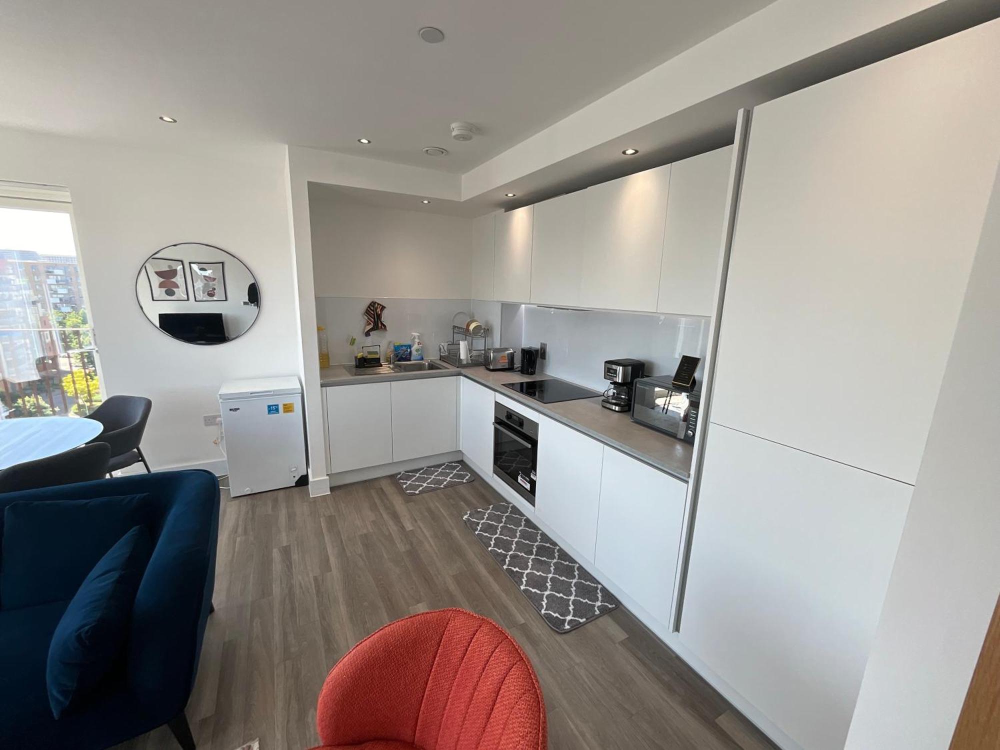 Deluxe Double Bed In Shared Apt Near Canary Wharf, City Airport & O2 Arena With Thames View London Ngoại thất bức ảnh